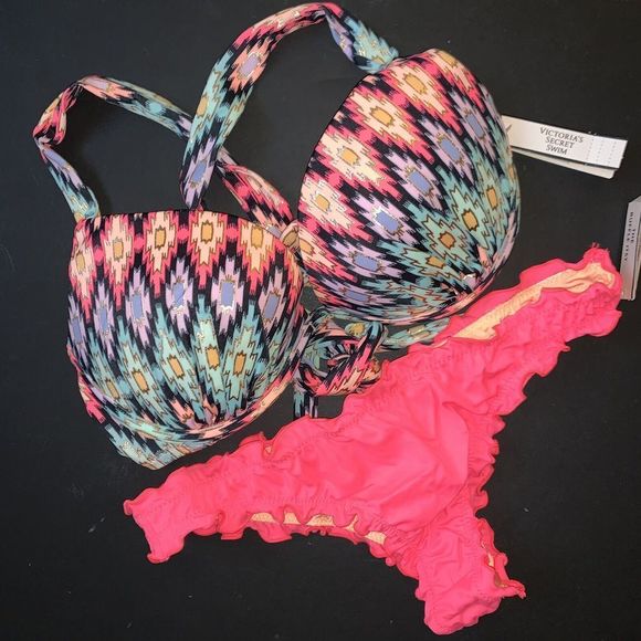 NWT Victoria's Secret 34B,34D BIKINI XS,S ruffle itsy warm ikat foil CHEVRON RED - Picture 1 of 3